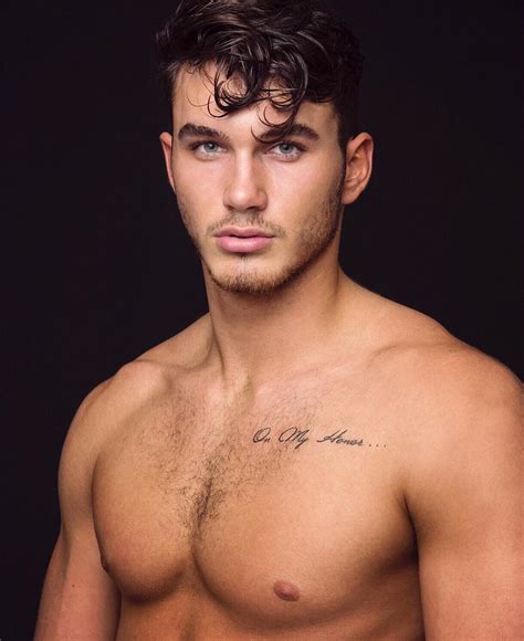 Michael Yerger 𝐌 𝐄 𝐍 𝐏 𝐎 𝐑 𝐍 Michael Yerger (295) - Male Models - AdonisMale Michael Yerger Dsquared2 Underwear Campaign 2021 Chest & Torso - Page 68 - Themed Images - AdonisMale The Hottest Male Models: MICHAEL YERGER Survivor hunk Michael Yerger gets naked on his new OnlyFans Come to the dark Play Time Michael Yerger (290 ...